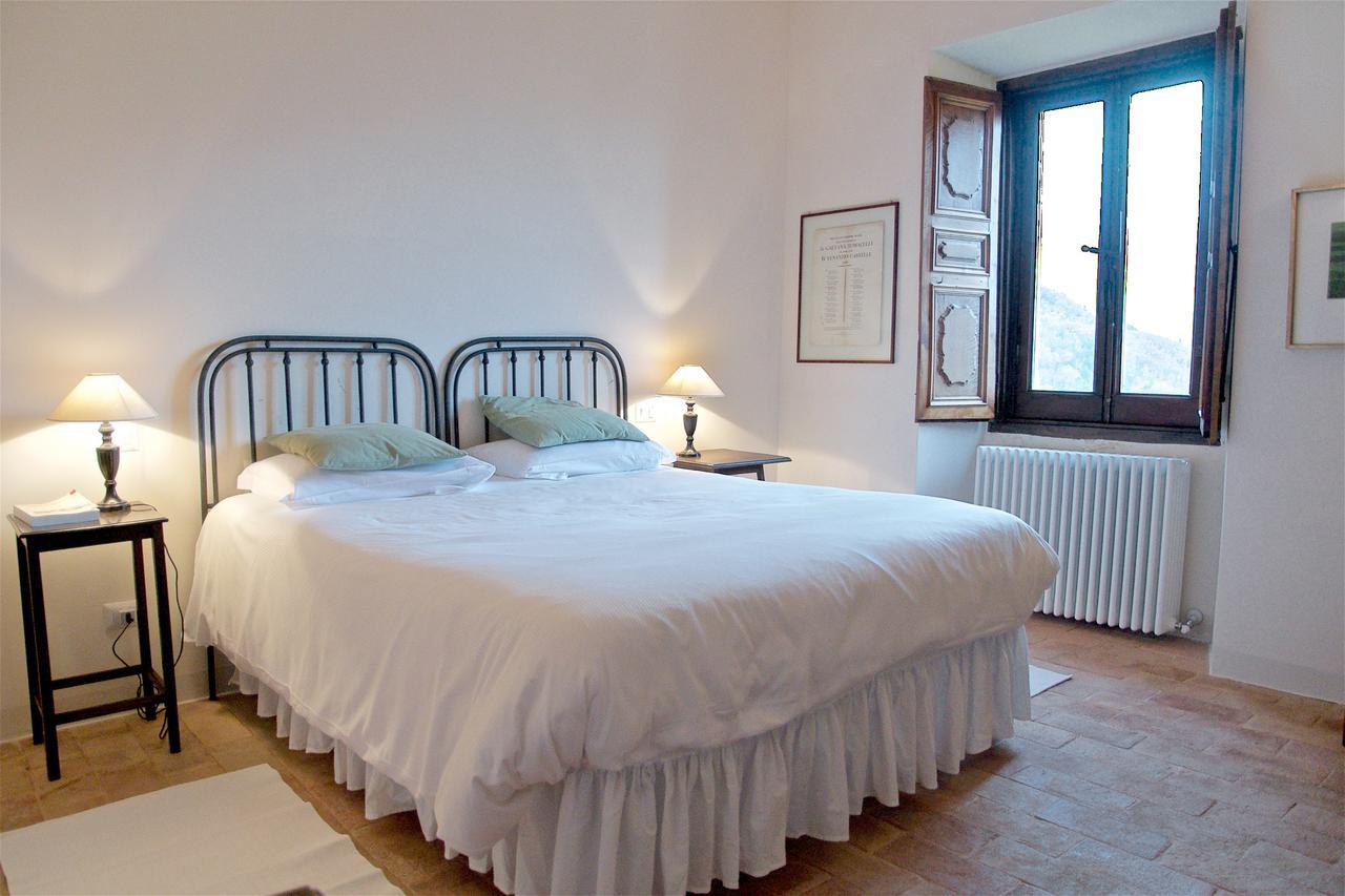 Casa Rosati Ξενοδοχείο Fontecchio Εξωτερικό φωτογραφία